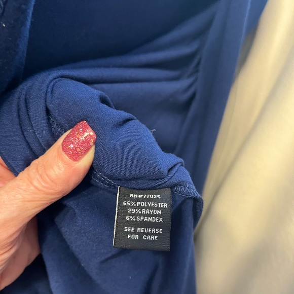 Sweater - Picture 2 of 9